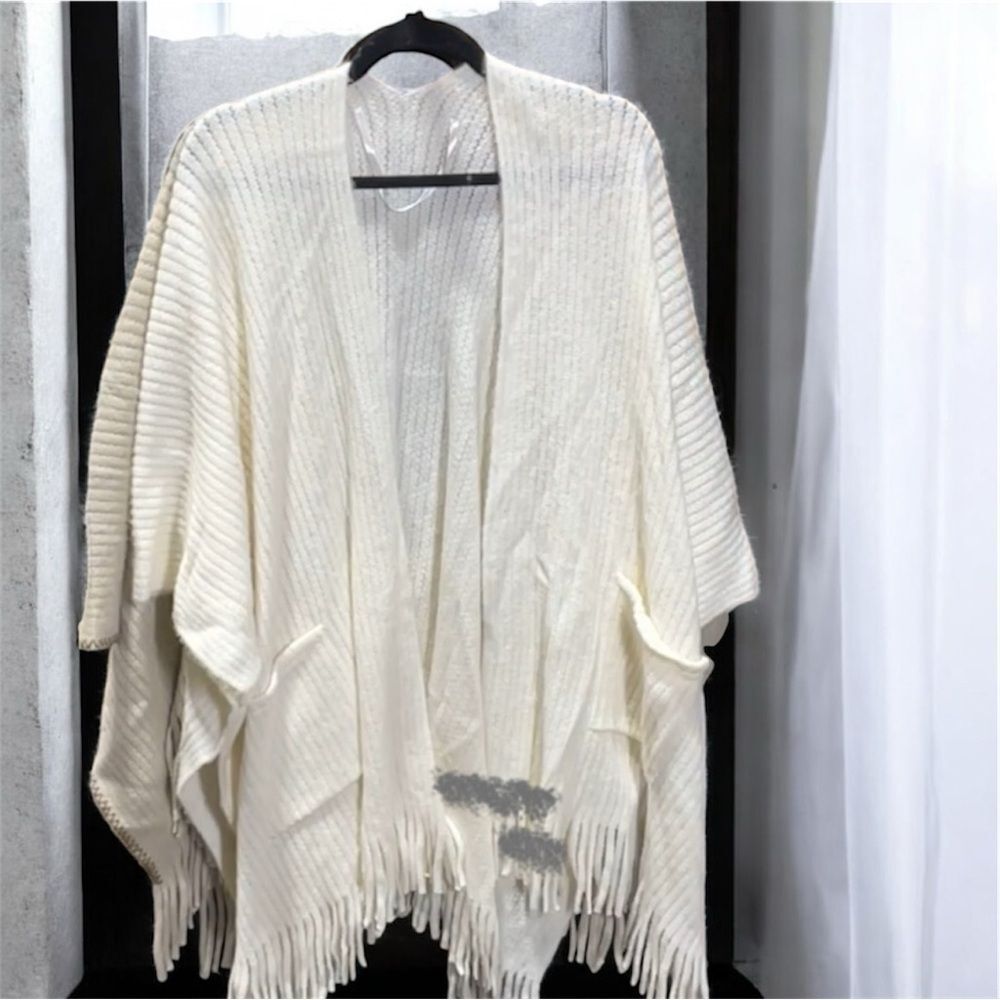 Poncho With pockets